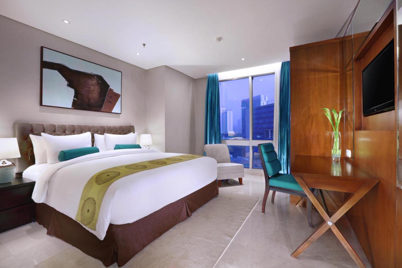 The Grove Suites By Grand Aston Jakarta Buitenkant foto