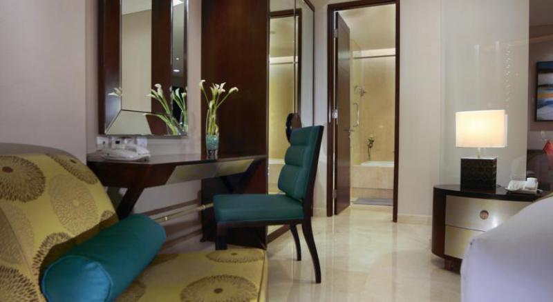 The Grove Suites By Grand Aston Jakarta Buitenkant foto